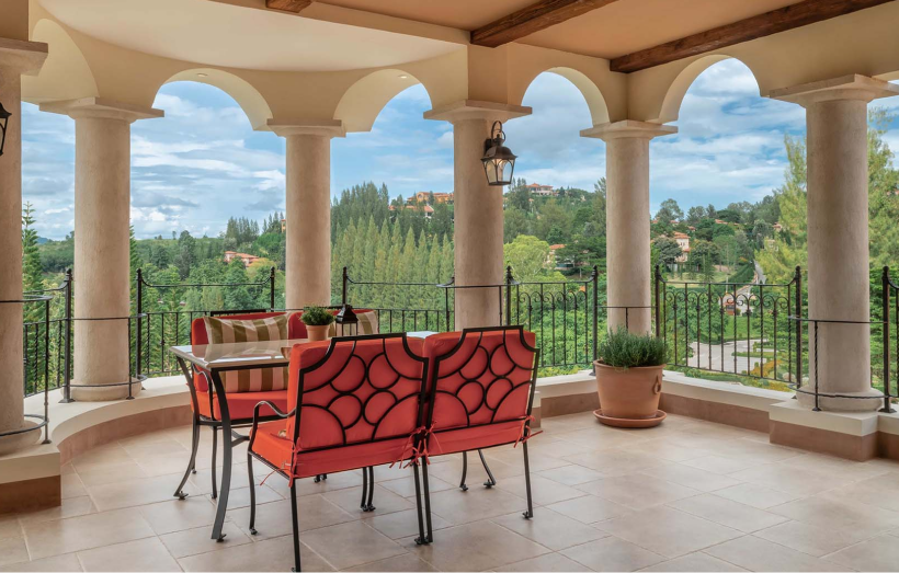 balcony_suite3