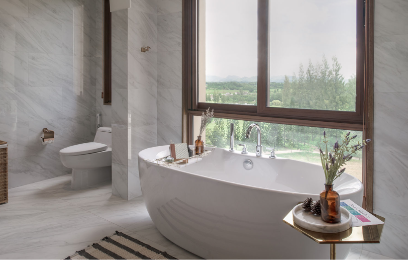 jacuzzi_suite4